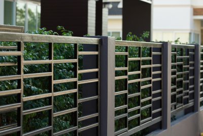 Privacy Metal Fence Installation and Repairs in South Florida