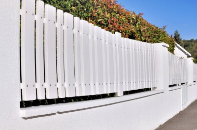 Low-Maintenance Fencing by Fencing South Florida